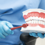 Consejos de higiene bucodental para familias en Sotogrande